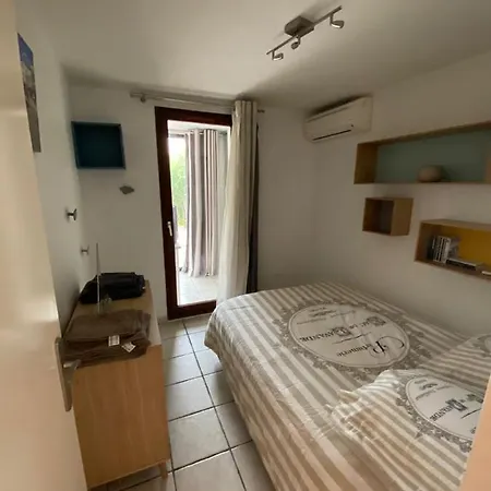 Entier T2 Climatise, Parking Gratuit, Jardin, A 2min A Pied 公寓